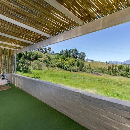 Wildlife Retreat On A Wine-Farm Villa Stellenbosch Buitenkant foto