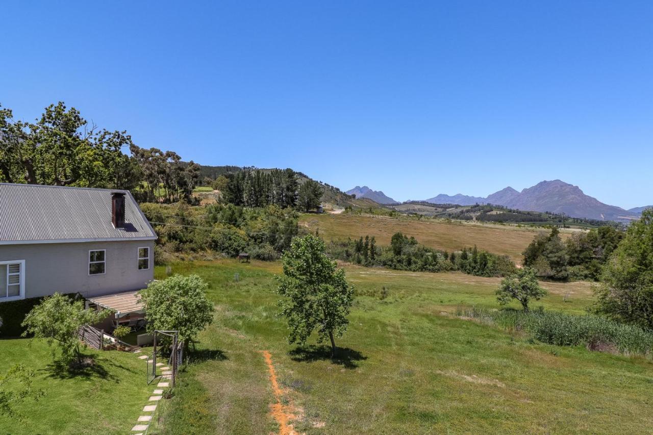 Wildlife Retreat On A Wine-Farm Villa Stellenbosch Buitenkant foto